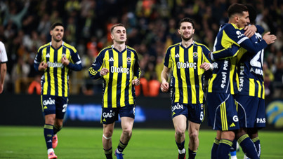 Fenerbahçe Samsunspor'u rahat geçti, finale yükseldi: 2-0