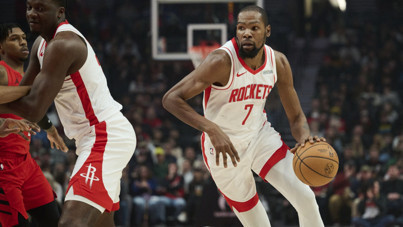 Kevin Durant, NBA efsanesi Wilt Chamberlain’i geride bıraktı