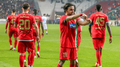 Lider Amed, Adana Demirspor'u gole boğdu: 7-0