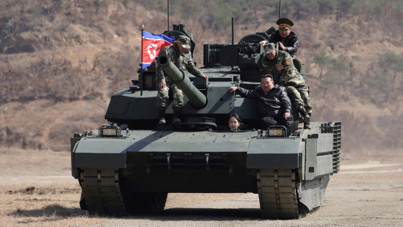 Kim Jong Un'un 13 yaşındaki kızı tank kullandı