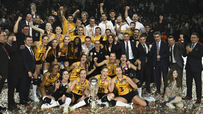 Boskovic ve Markova şov yaptı: Kupa Voley şampiyonu VakıfBank