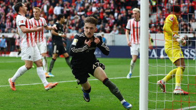 Bayern Münih gençleriyle hayata döndü! 90+9'da gelen zafer: 2-3