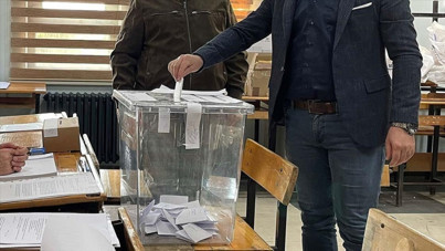 Komşuda seçim operasyonu: 360 gözaltı