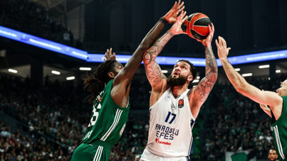 Anadolu Efes, Yunanistan'da dağıldı! Kazanan Ergin Ataman: 97-62