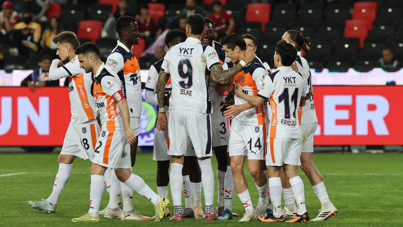 Trabzonspor'un kupa zaferi Başakşehir'in Avrupa kapısını araladı