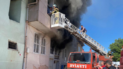 Alevlerin arasında kaldılar! 6 kişi son anda kurtarıldı