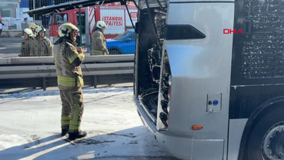 Metrobüsün motor kısmında çıkan yangın söndürüldü