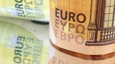 Euro'ya geçiş komşuya yaramadı