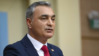 Özgür Özel'in hamlesi sonrası CHP'den kurultay açıklaması