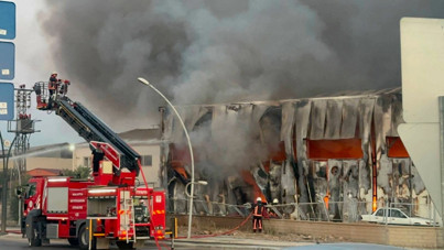 Malatya'da otobüs bakım onarım atölyesinde yangın