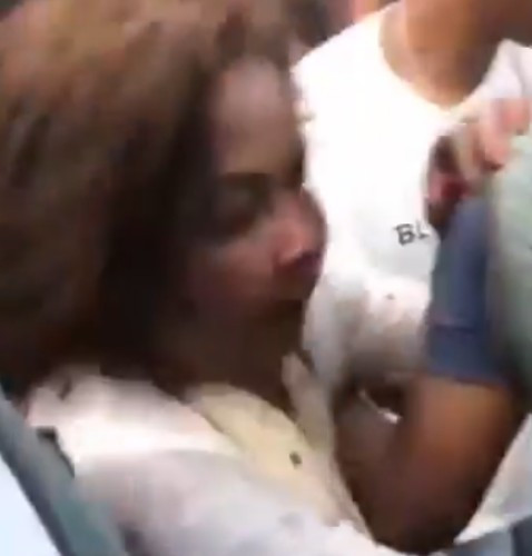 Z kuşağı protestoları: Başbakanın konutunu ve meclisi ateşe verdiler - Resim : 4