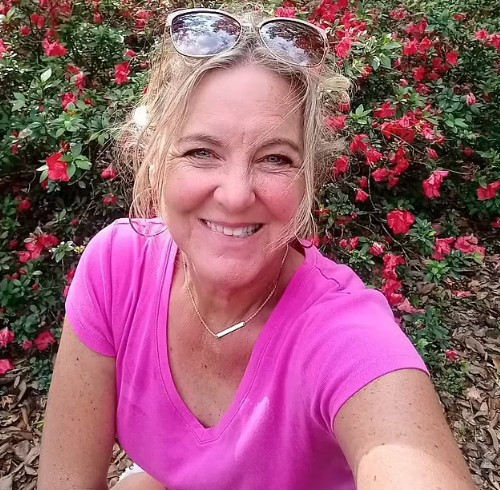 Timsah, kocasının gözleri önünde yedi - Resim : 2