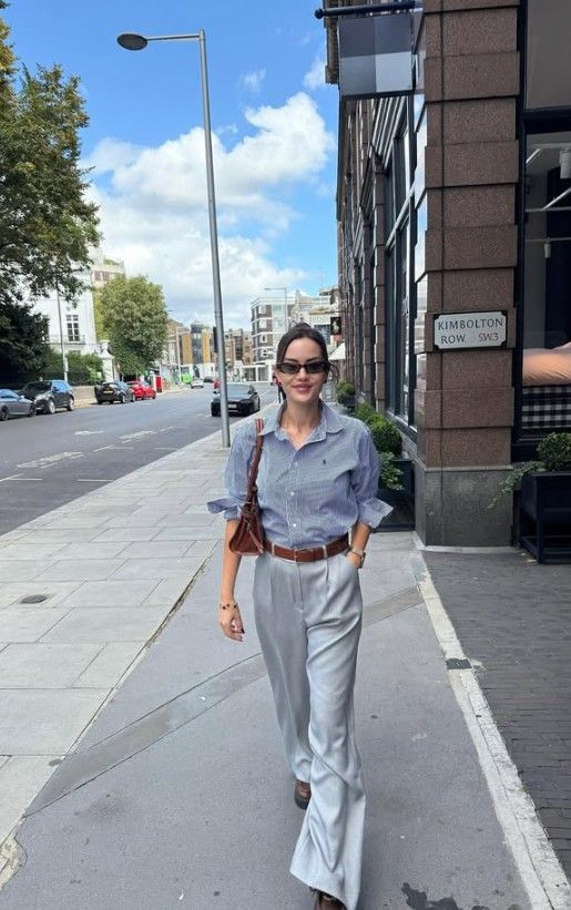 Fahriye Evcen Londra tatilinde adeta defile yaptı - Resim: 2