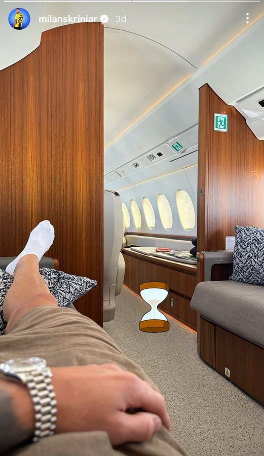 Fenerbahçe duyurdu: Skriniar İstanbul'a geldi - Resim : 1