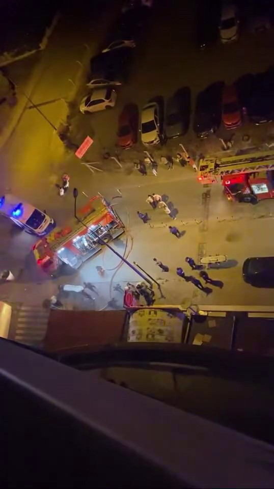 Yangın faciası: Kepenk çalışmadı, işçiler alevlerin arasında kaldı - Resim : 1