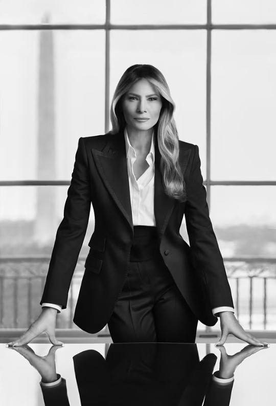 Melania Trump'ın 'üstünde oynanmamış' fotoğrafı tartışma yarattı - Resim : 1