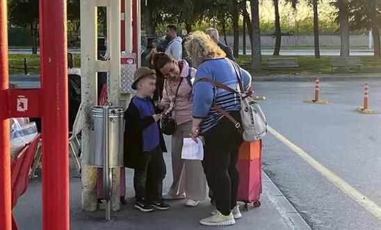 7 yıldır kayıptı... Nazar’ı saklayan 6 akraba insan ticaretinden hakim karşısına çıkacak - Resim : 6