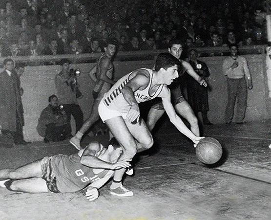 Türk futbolunun ve basketbolunun ortak efsanesi: Sinyor Can Bartu! - Resim : 1