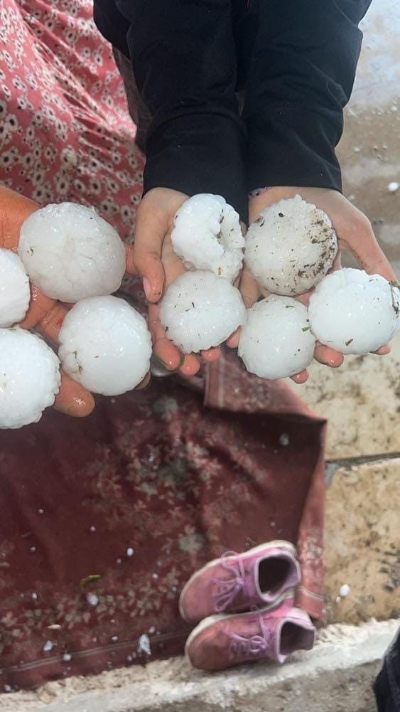 Kar topu büyüklüğünde dolu yağdı - Resim: 4