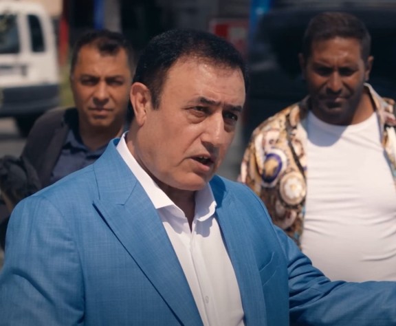 Mahmut Tuncer'in annesi hayatını kaybetti