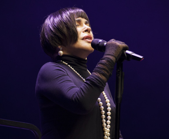 Sezen Aksu’dan aşk iddialarına yanıt