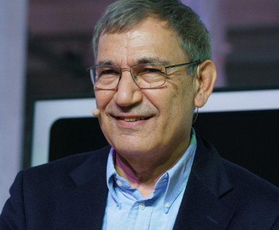 Orhan Pamuk’tan yeni kitap müjdesi: Tarih verdi