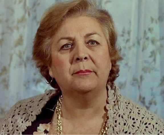 Yeşilçam'ın unutulmaz yıldızının kızı da tanıdık çıktı. Belkıs Dilligil'in kızı bakın kimmiş