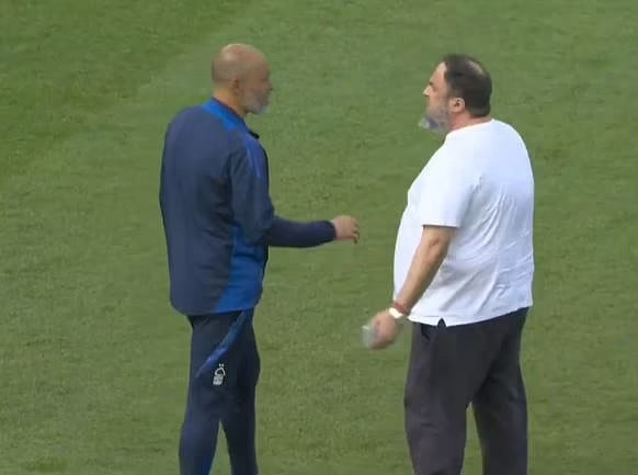 Premier Lig'de Yunan başkan skandalı: Bu kadarı Süper Lig'de bile olmadı! - Resim : 2