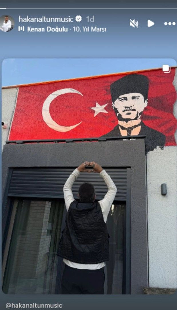 Ünlülerden 29 Ekim Cumhuriyet Bayramı paylaşımları - Resim: 31