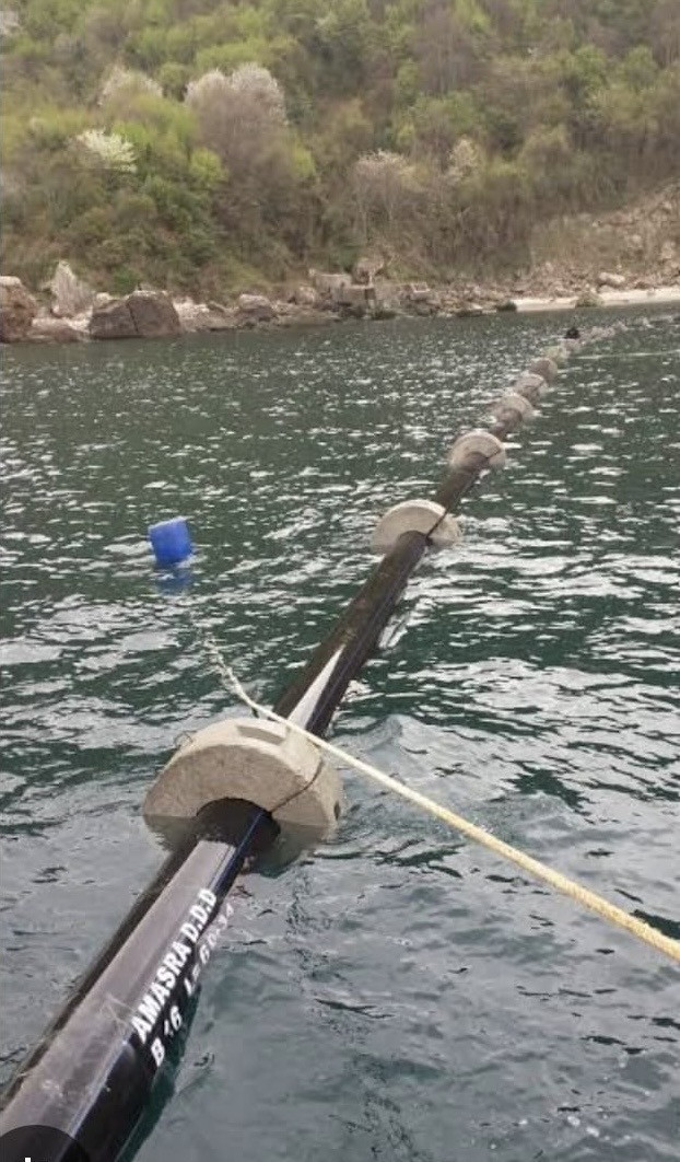 Turistlerin akın ettiği Amasra'da kanalizasyon suyu denize karıştı - Resim : 1