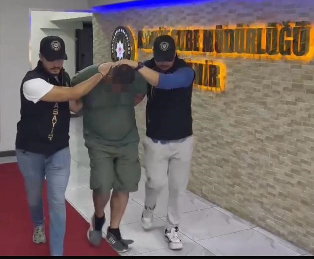 İzmir'de çifte cinayet: Yaşlı çift vahşice öldürüldü - Resim : 2