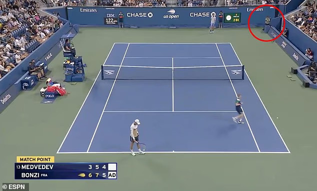 Türk fotoğrafçı ABD'yi karıştırdı: Akreditasyonu iptal edildi - Resim : 1