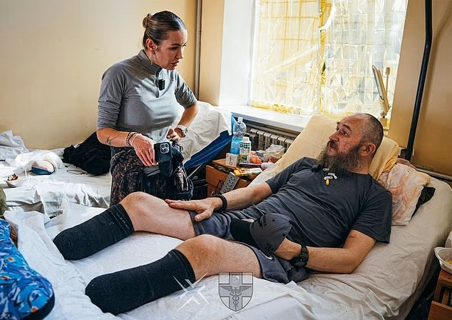 Esir askeri drone ile kurtardılar. Ukraynalı asker hayatta kalabilmek için iki bacağını kesmişti - Resim : 2