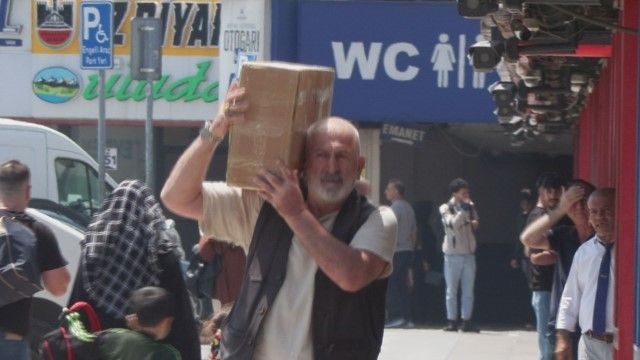 Otogarda bayram hareketliliği: 'Çok istediğimiz gibi bir yoğunluk olmadı' - Resim: 5