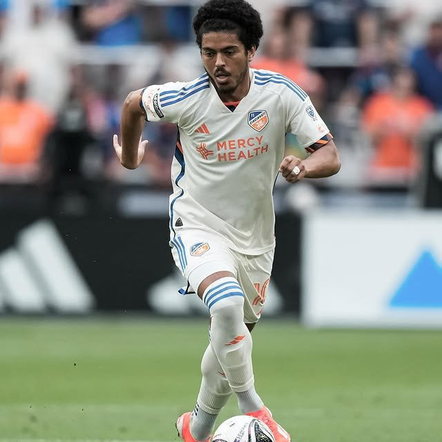 Fenerbahçe'den Evander sürprizi: Galatasaray’ın kıyısından dönmüştü... - Resim : 1