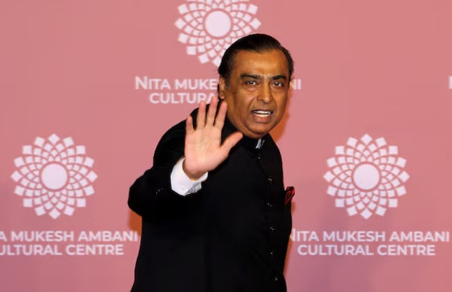 Tansiyon fırladı: Genelkurmay Başkanı, ülkenin en zengin ismini tehdit etti - Resim : 1