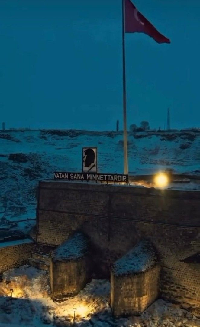 Ünlülerden 10 Kasım Atatürk'ü Anma Günü mesajları - Resim: 16