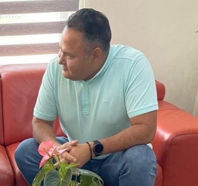 Maduro'yu kaçırma planı: Özel pilotunu kandırmaya çalışmışlar! - Resim : 3