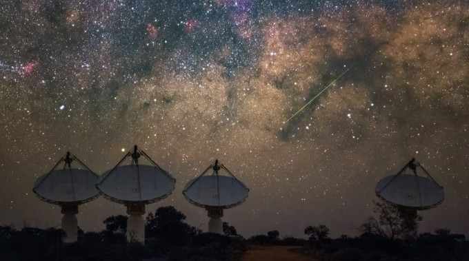 58 yıldır ölü olan uydudan radyo sinyali geldi - Resim : 1