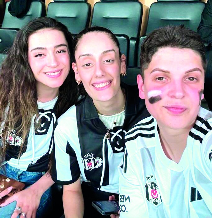 Voleybol camiası bu iddia ile çalkalanıyor: Beşiktaş’tan Ebrar bombası! - Resim : 1