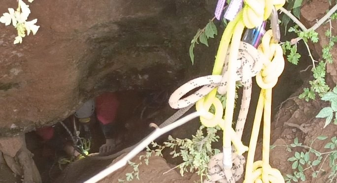 Kimse cesedin yanına yaklaşamıyor: Jandarma nöbet tutuyor - Resim : 2