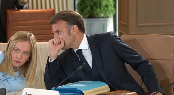 Buz kesen G7: Meloni göz devirdi, Trump Macron'a yüklendi - Resim : 1