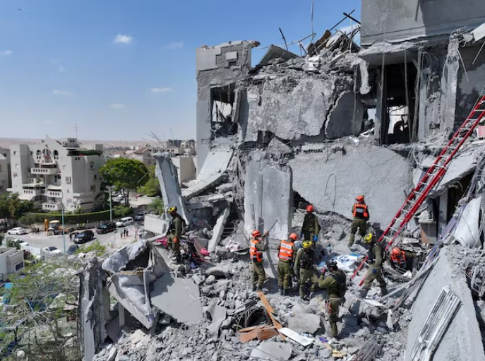 Orta Doğu'nun en büyük envanterine sahip: 5 başlıkta İran füzeleri - Resim : 3