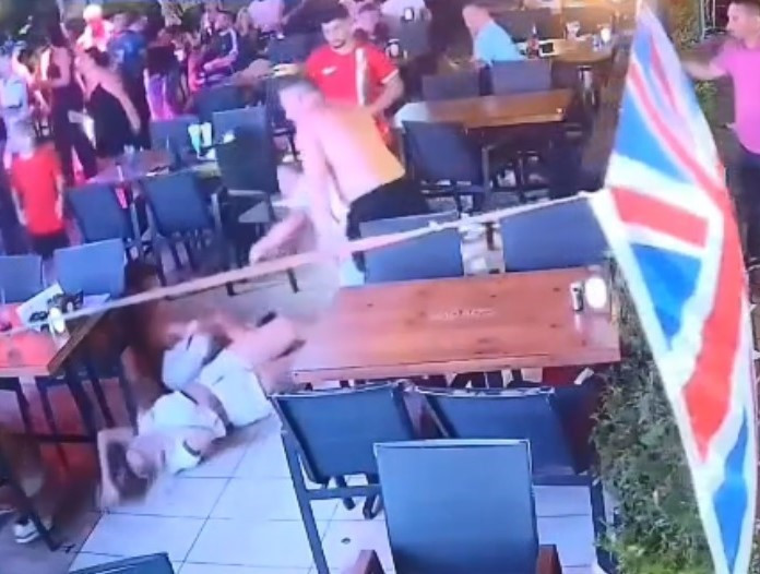 Ailesine saldıran İngiliz turiste gözaltı - Resim : 1
