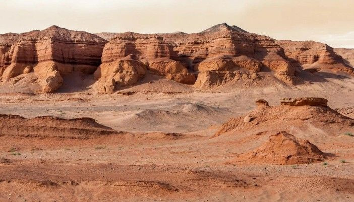 Çölün ortasında Mars tatili: Bir ay boyunca telefonsuzluğa ve donmuş yemeklere 252 bin TL istiyorlar - Resim: 2