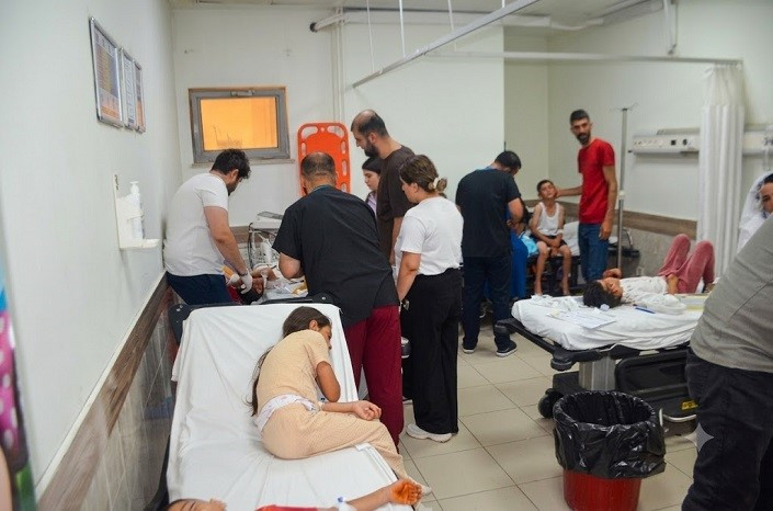 Piknik yoluna facia: 1 ölü, 23 yaralı - Resim : 1
