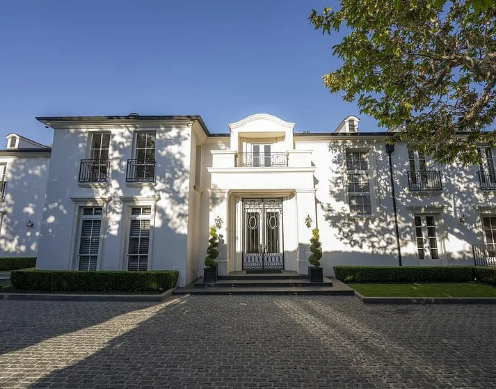 Tutuklanmadan dudak uçuklatan fiyata satışa çıkardı, alıcı bulamadı - Resim : 2