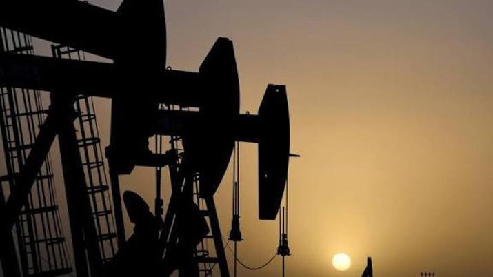Petrolde yeni fiyatlar. Stoklar eriyor iyi haber geliyor - Resim : 2