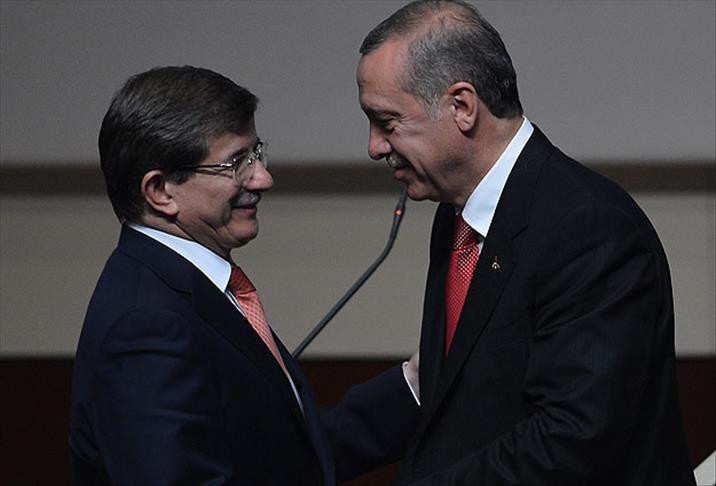 Davutoğlu aile fotoğrafını ilk kez yorumladı: AKP'ye mesaj, eski yol arkadaşlarına 'tavsiye' - Resim : 2