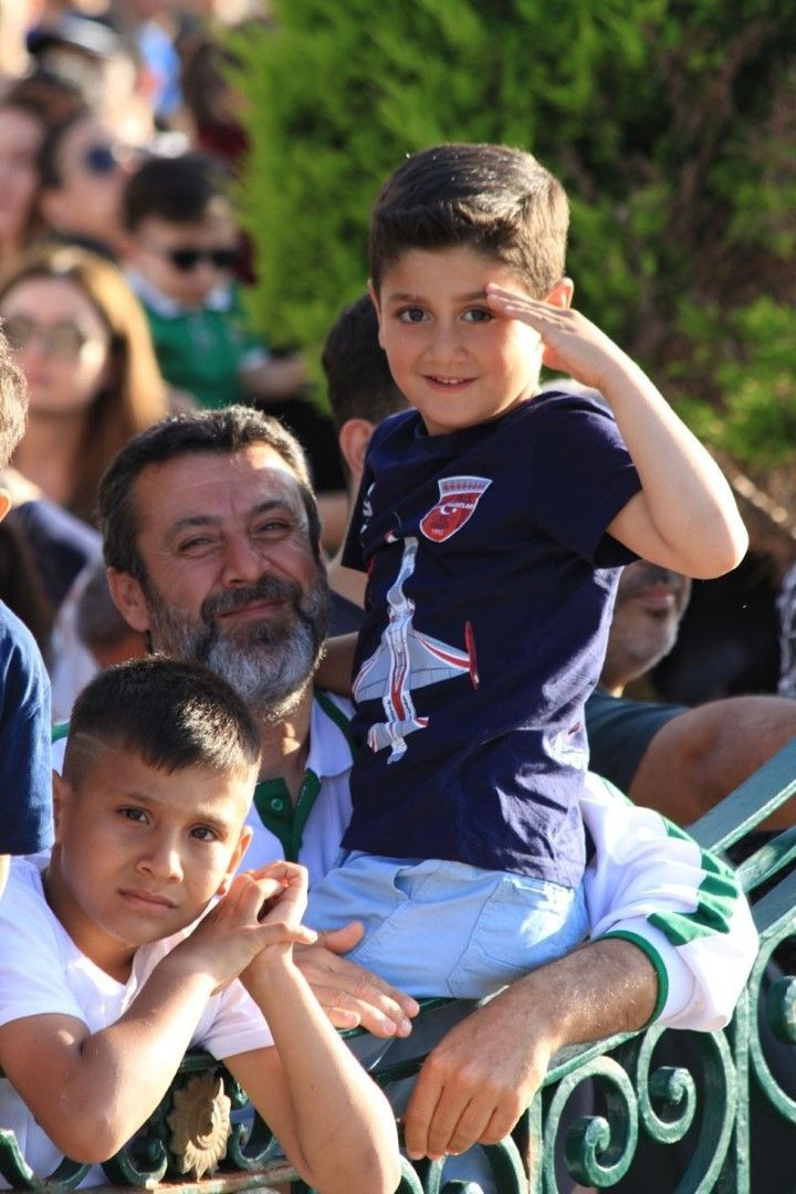 Türk Yıldızları'nın gösterisi nefes kesti - Resim: 7